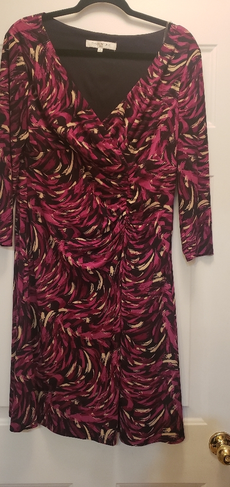 Evan Picone Size 12 side ruched faux wrap, V-neck dress
